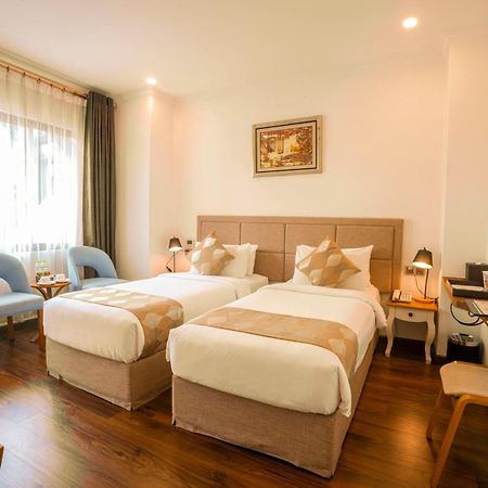 Nesta Hotel Saigon Ho Chi Minh City Bagian luar foto