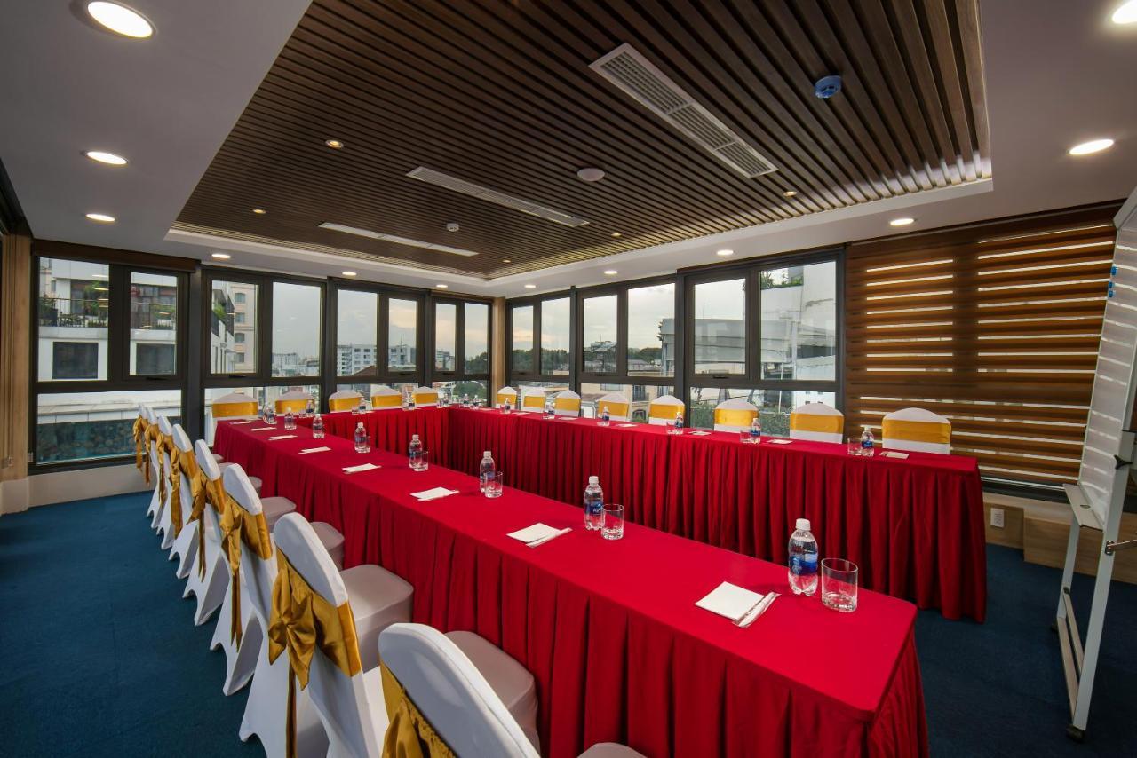 Nesta Hotel Saigon Ho Chi Minh City Bagian luar foto