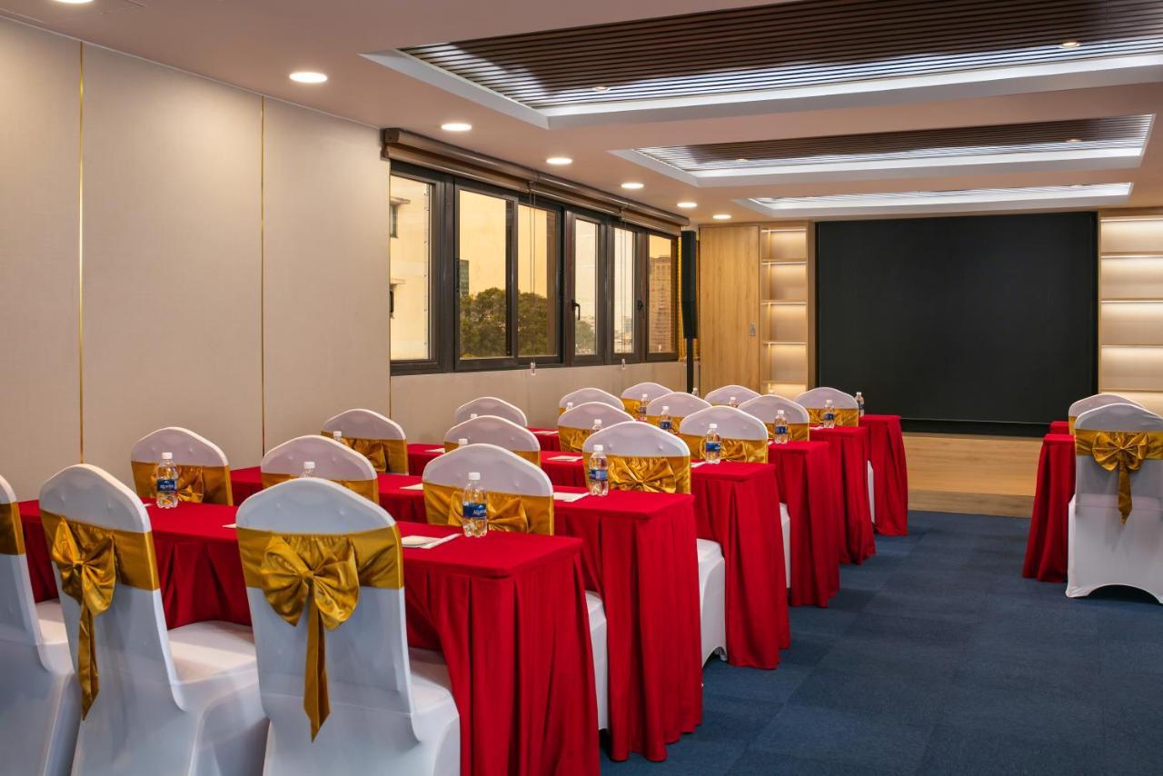 Nesta Hotel Saigon Ho Chi Minh City Bagian luar foto