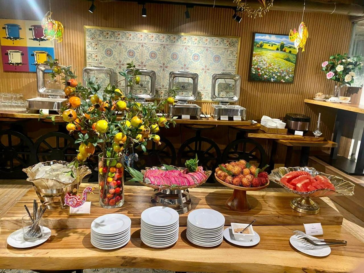 Nesta Hotel Saigon Ho Chi Minh City Bagian luar foto