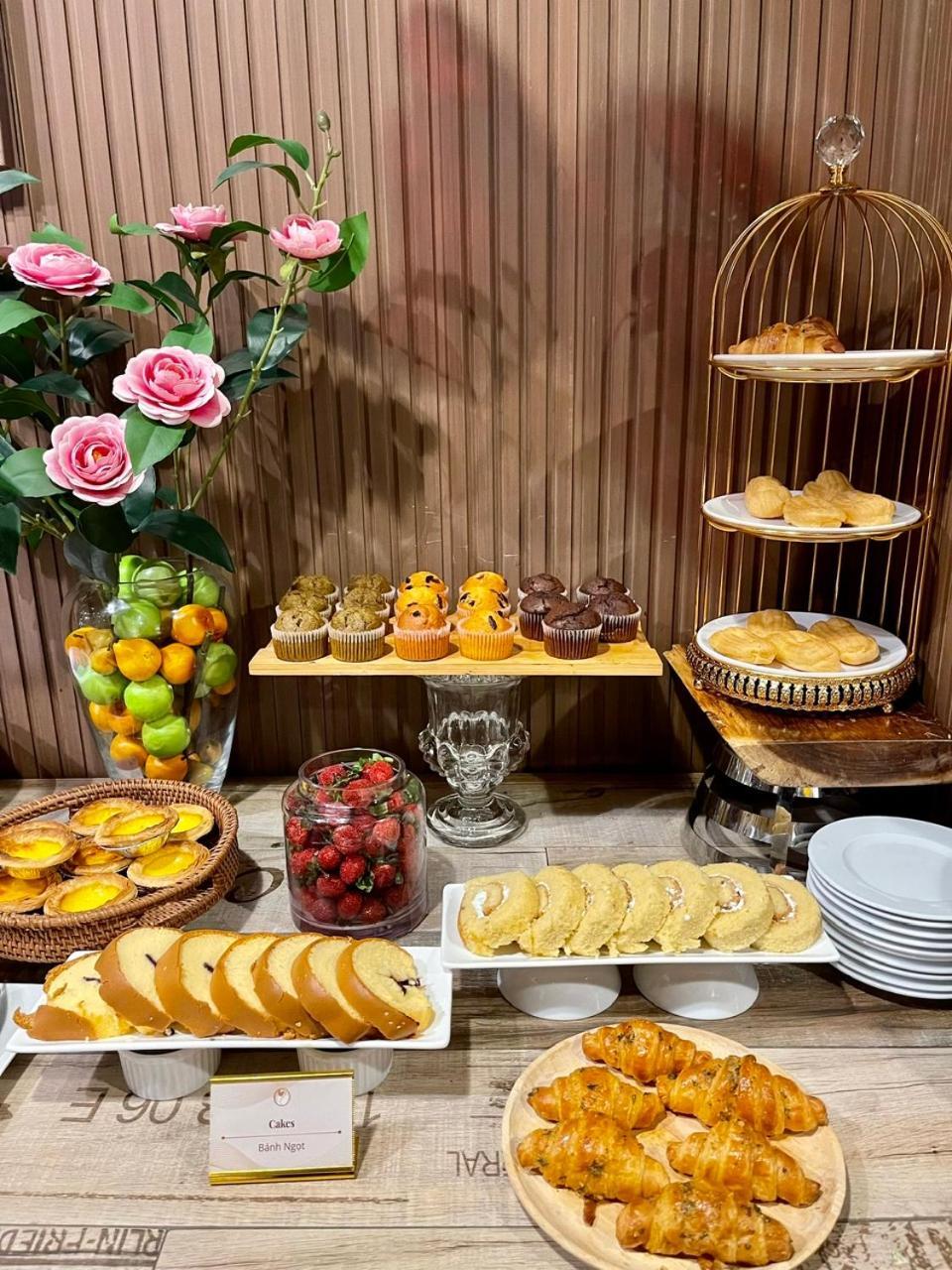Nesta Hotel Saigon Ho Chi Minh City Bagian luar foto