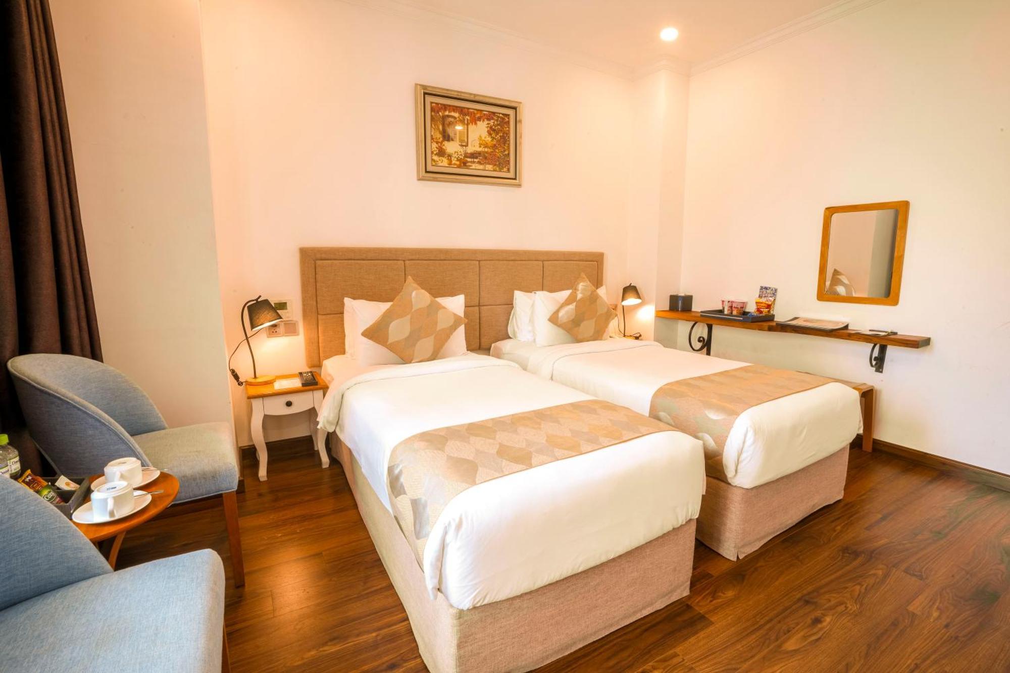 Nesta Hotel Saigon Ho Chi Minh City Bagian luar foto