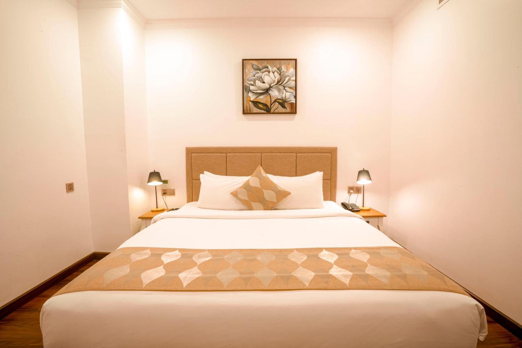 Nesta Hotel Saigon Ho Chi Minh City Bagian luar foto