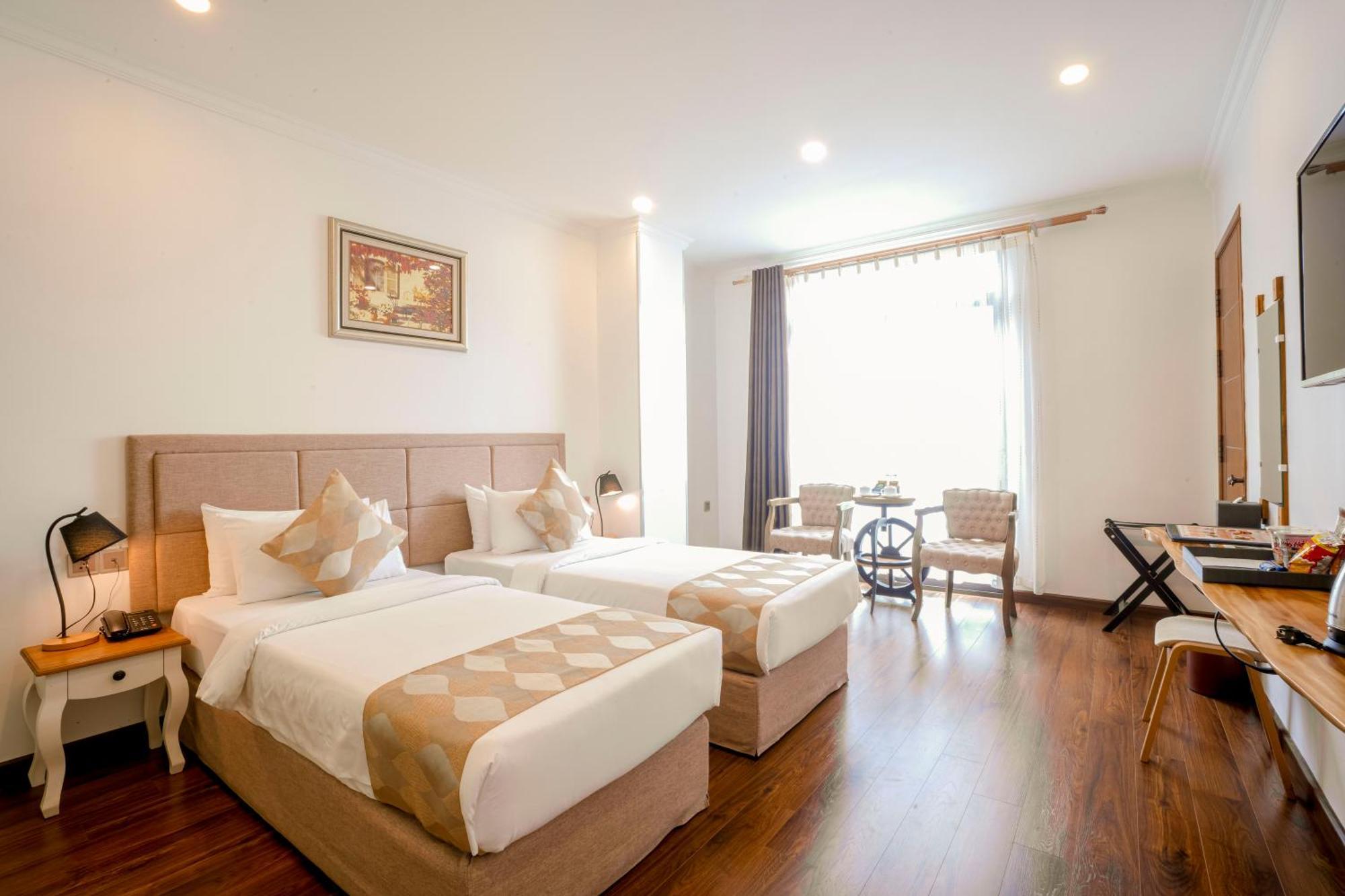 Nesta Hotel Saigon Ho Chi Minh City Bagian luar foto